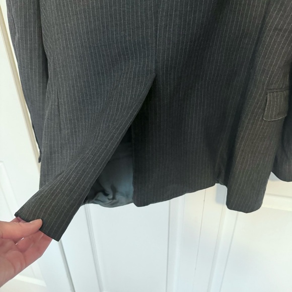 Vintage RARE 1994 TOO CUTE pinstripe Flintstones embroidered Oversized blazer - Picture 3 of 10